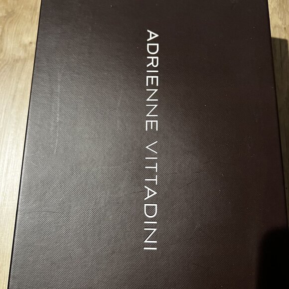 Adrienne Vittadini AV-Perry Women Black Patent Peep Toe Slingback Heels sz 7.5 - Picture 5 of 9